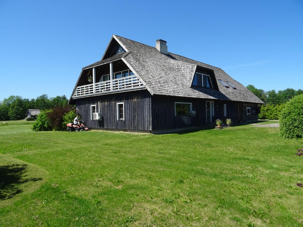Tiiupesa Guest House Hellamaa  Eksteriør bilde